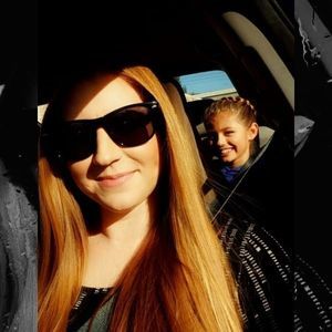 Meet your Posher, Holly